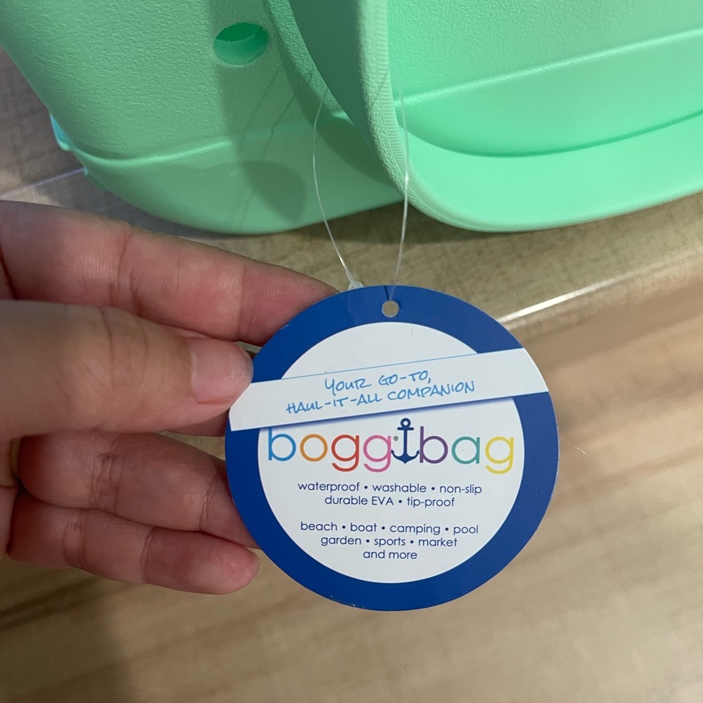 Baby BOGG bag, color mint , NWT